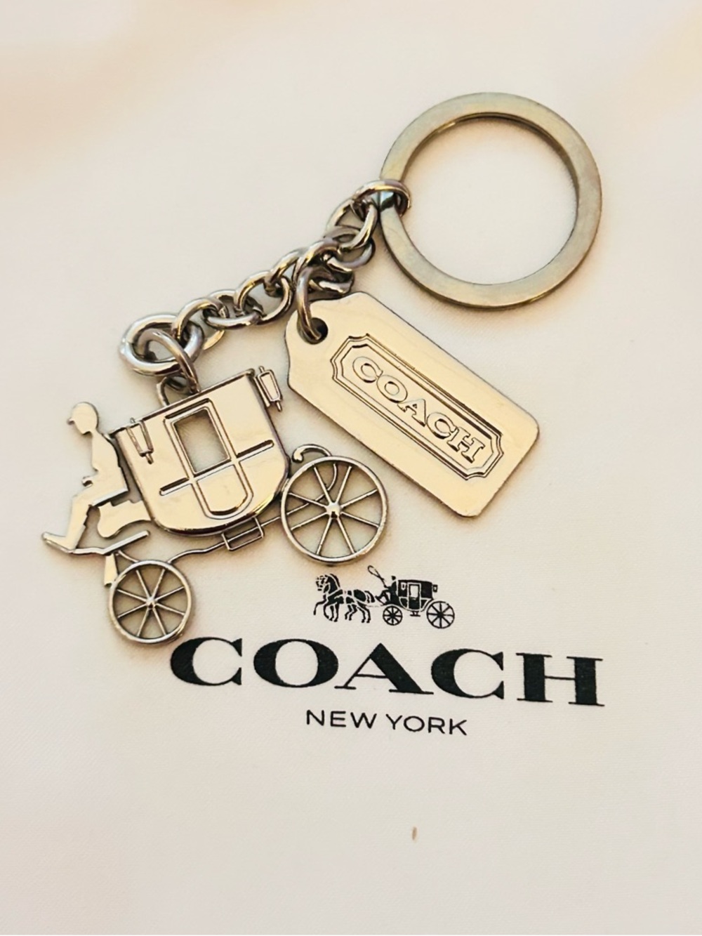 RARE Coach Y2K 1941 Horse and Carriage Keychain/ Bag Charm - Picture 2 of 15